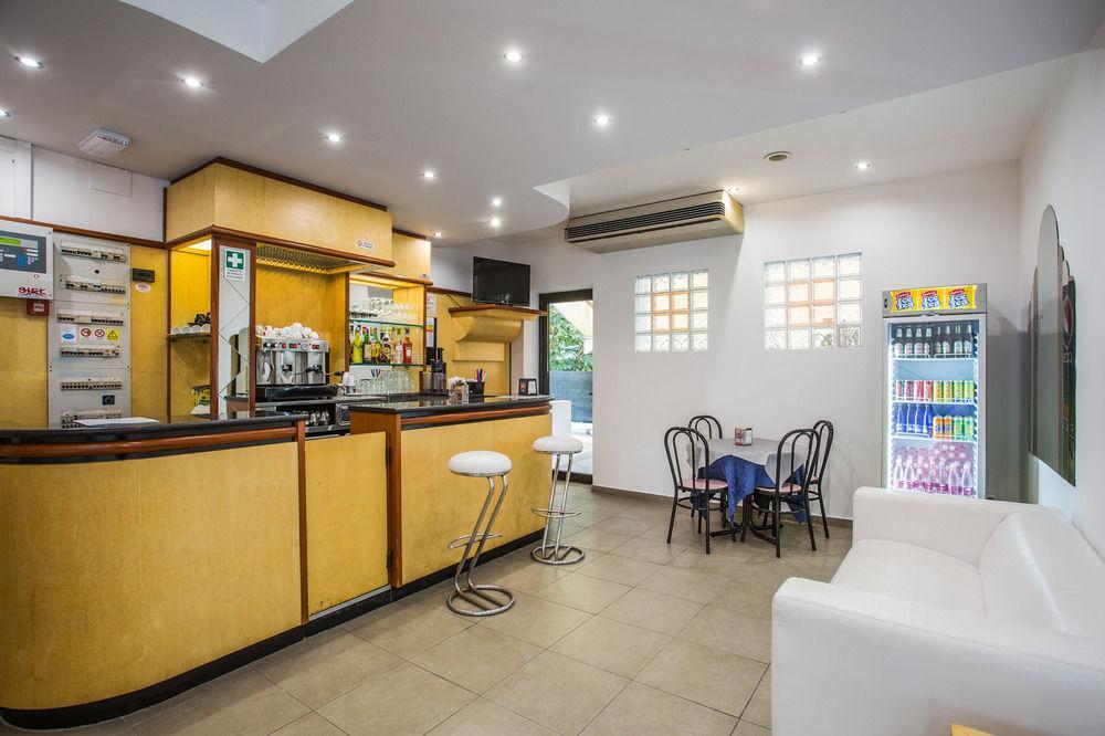 Hotel Nancy Rimini Zewnętrze zdjęcie
